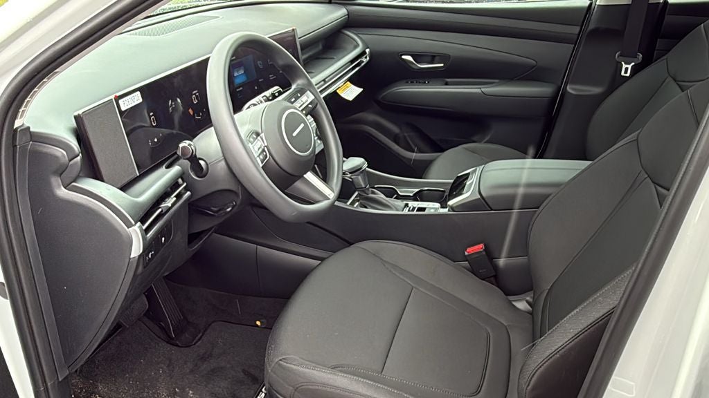 2026 Hyundai TUCSON SE FWD