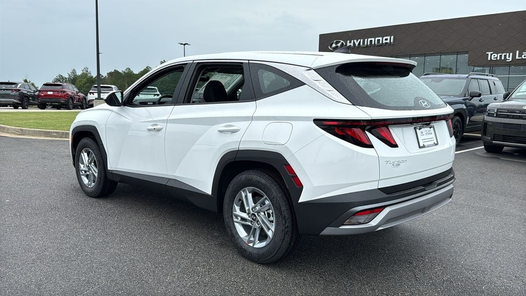2026 Hyundai TUCSON SE FWD