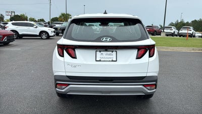 2026 Hyundai TUCSON SE FWD
