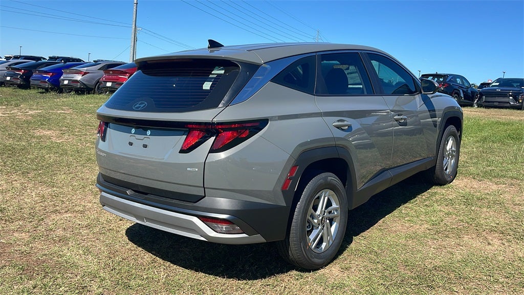 2026 Hyundai TUCSON SE AWD