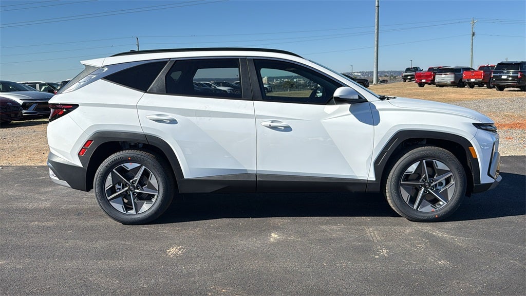 2026 Hyundai TUCSON SEL FWD