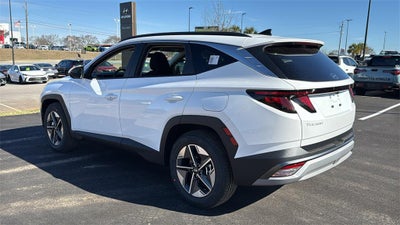 2026 Hyundai TUCSON SEL FWD