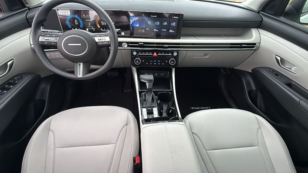 2026 Hyundai TUCSON SEL FWD