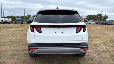 2026 Hyundai TUCSON SEL FWD