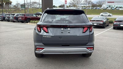 2026 Hyundai TUCSON SEL FWD