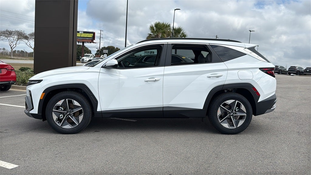 2026 Hyundai TUCSON SEL FWD
