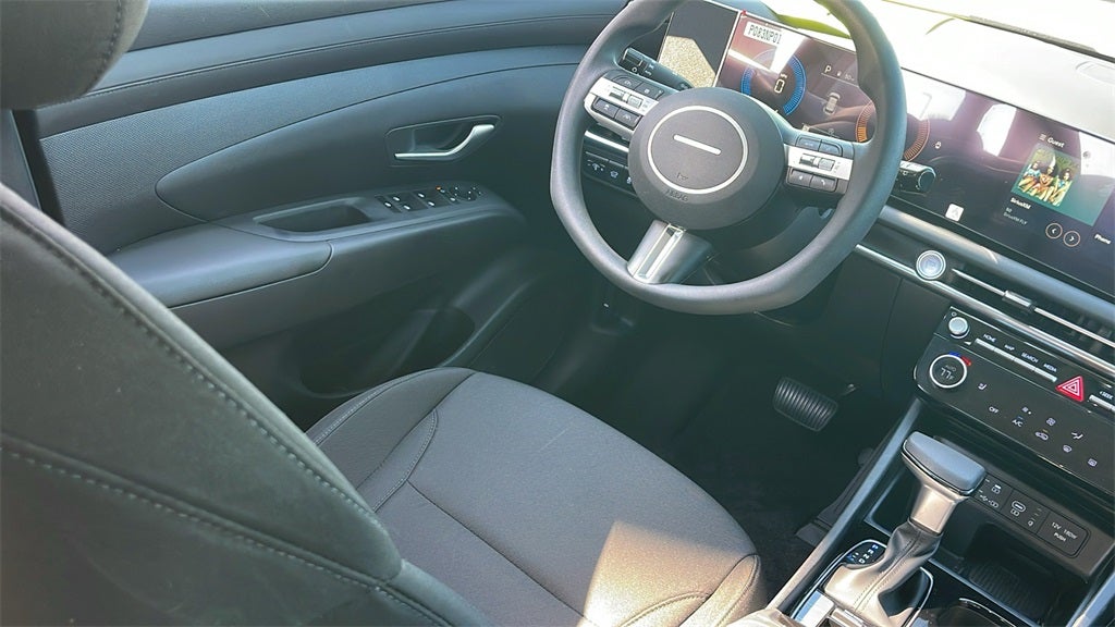 2025 Hyundai TUCSON SEL