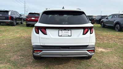 2026 Hyundai TUCSON SEL FWD