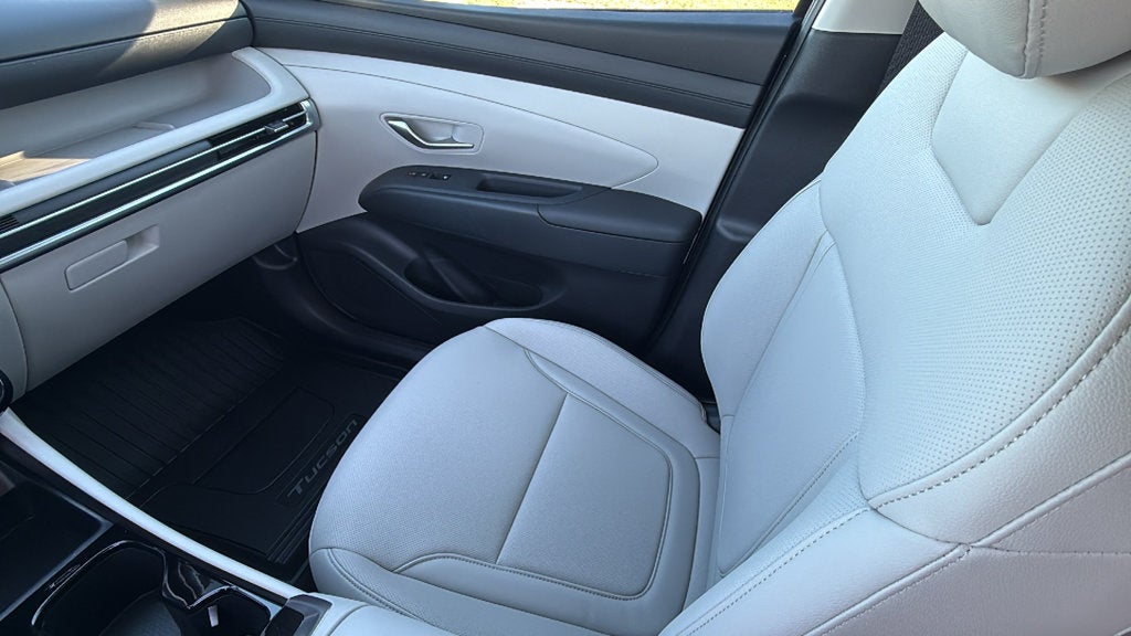 2026 Hyundai TUCSON SEL Plus FWD
