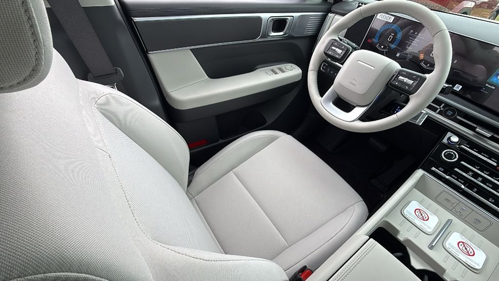 2026 Hyundai SANTA FE SE FWD