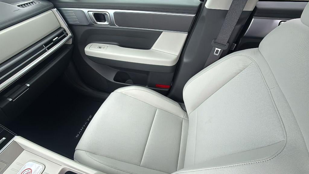 2026 Hyundai SANTA FE SE FWD