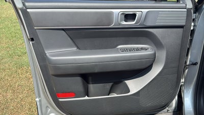 2027 Hyundai SANTA FE SE FWD