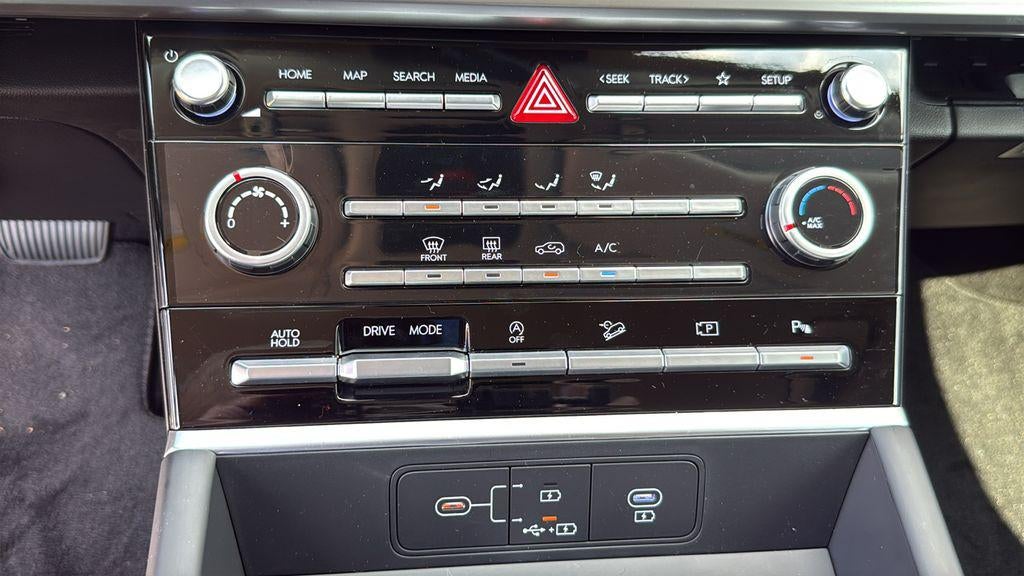 2027 Hyundai SANTA FE SE FWD
