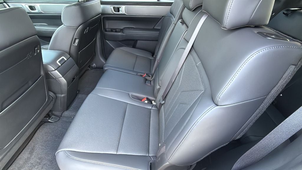 2027 Hyundai SANTA FE HYBRID SEL