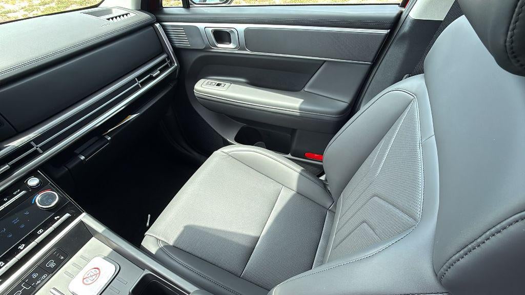 2027 Hyundai SANTA FE SEL FWD