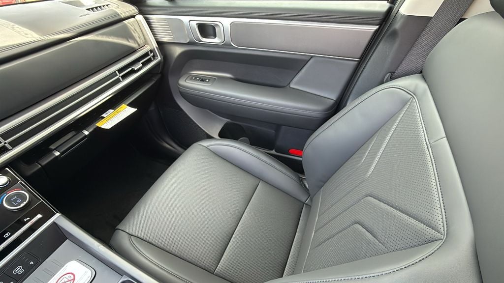 2027 Hyundai SANTA FE SEL FWD