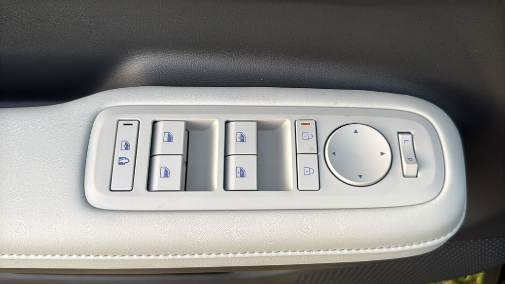2027 Hyundai SANTA FE SEL FWD