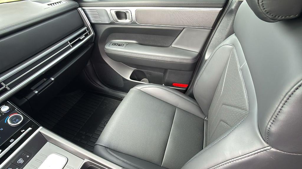 2027 Hyundai SANTA FE SEL FWD