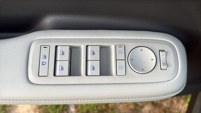 2027 Hyundai SANTA FE SEL FWD