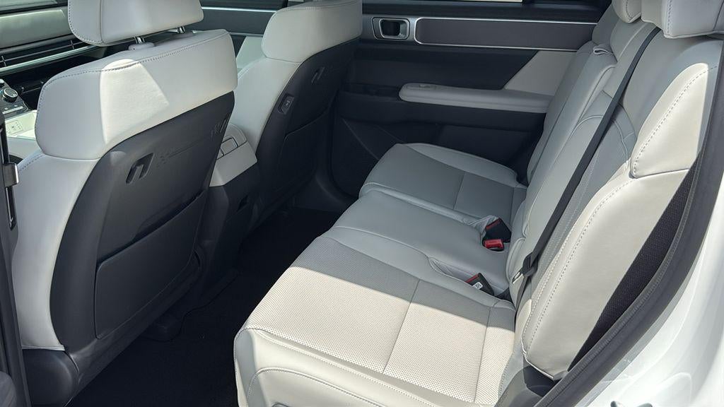 2027 Hyundai SANTA FE SEL FWD
