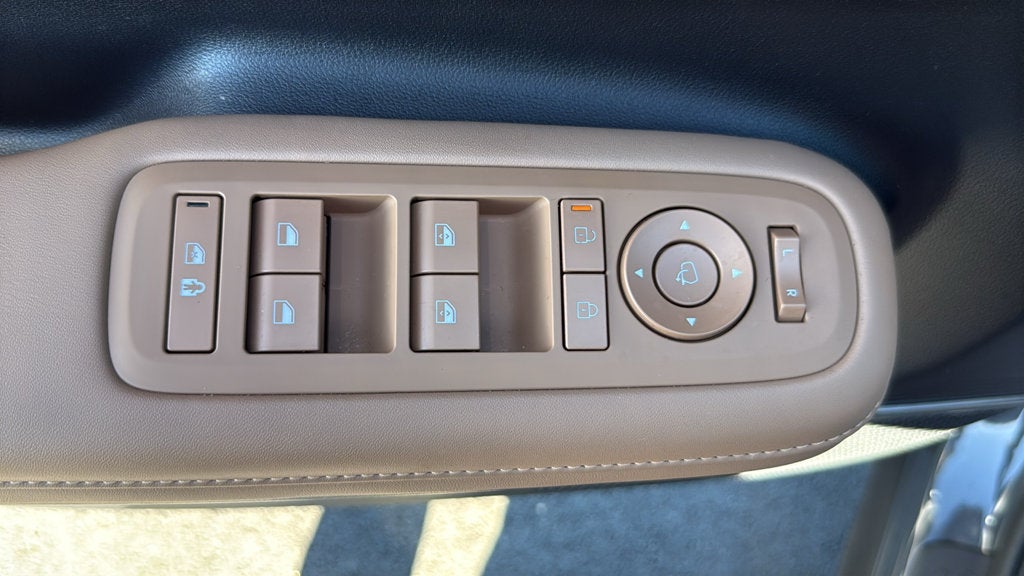 2025 Hyundai SANTA FE HYBRID Limited