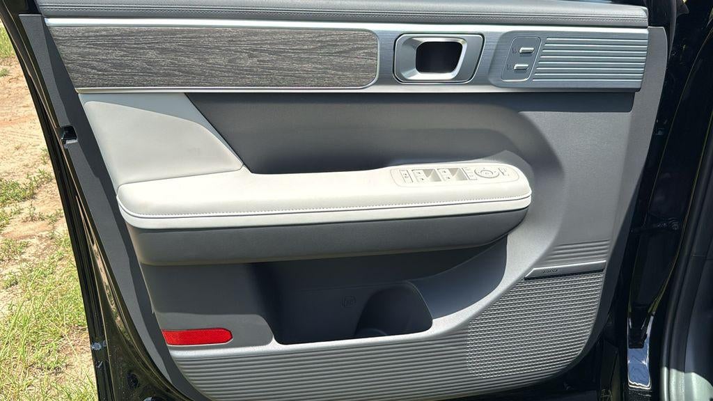 2026 Hyundai SANTA FE Limited FWD