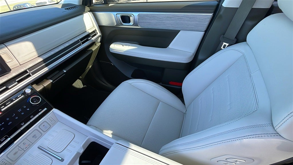 2025 Hyundai SANTA FE HYBRID Calligraphy