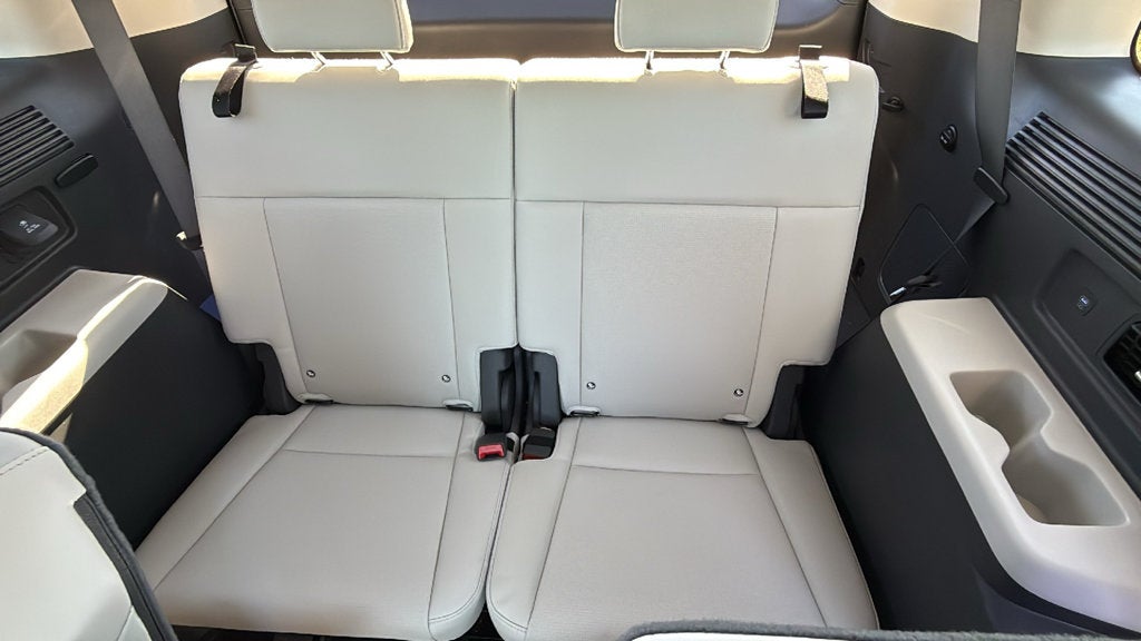 2027 Hyundai SANTA FE Calligraphy AWD