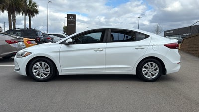 2018 Hyundai ELANTRA SE