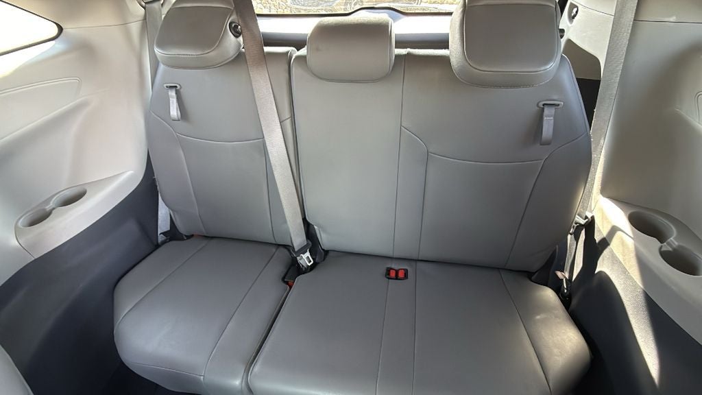 2024 Toyota Sienna XLE 8 Passenger