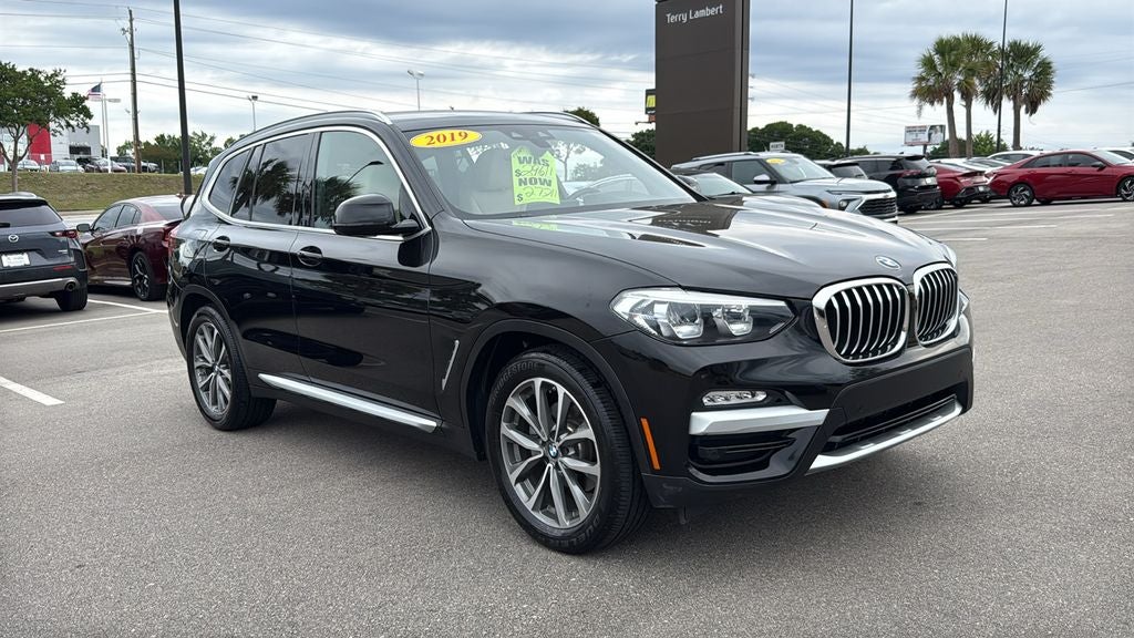 2019 BMW X3 sDrive30i's photo