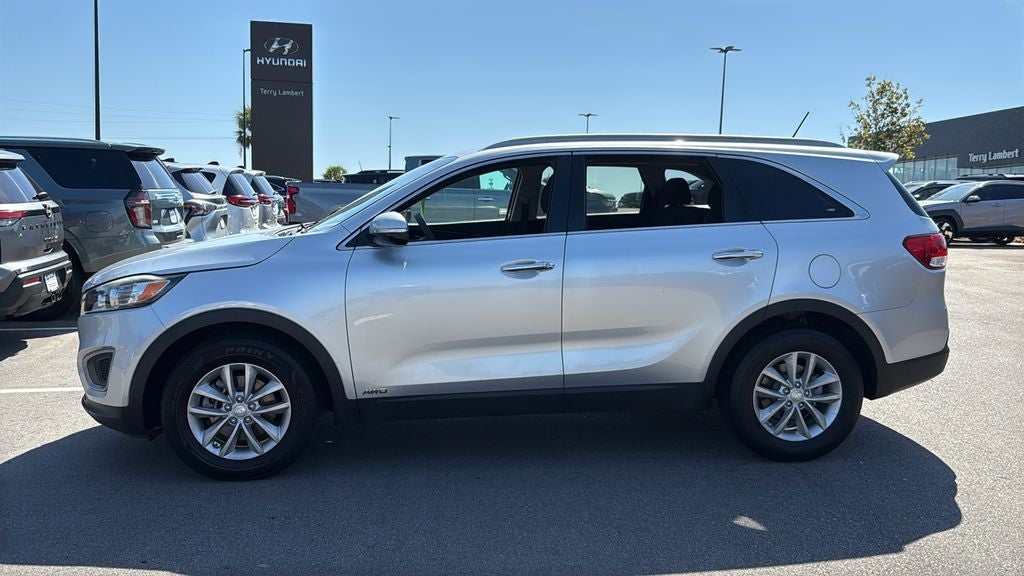 2016 Kia Sorento LX