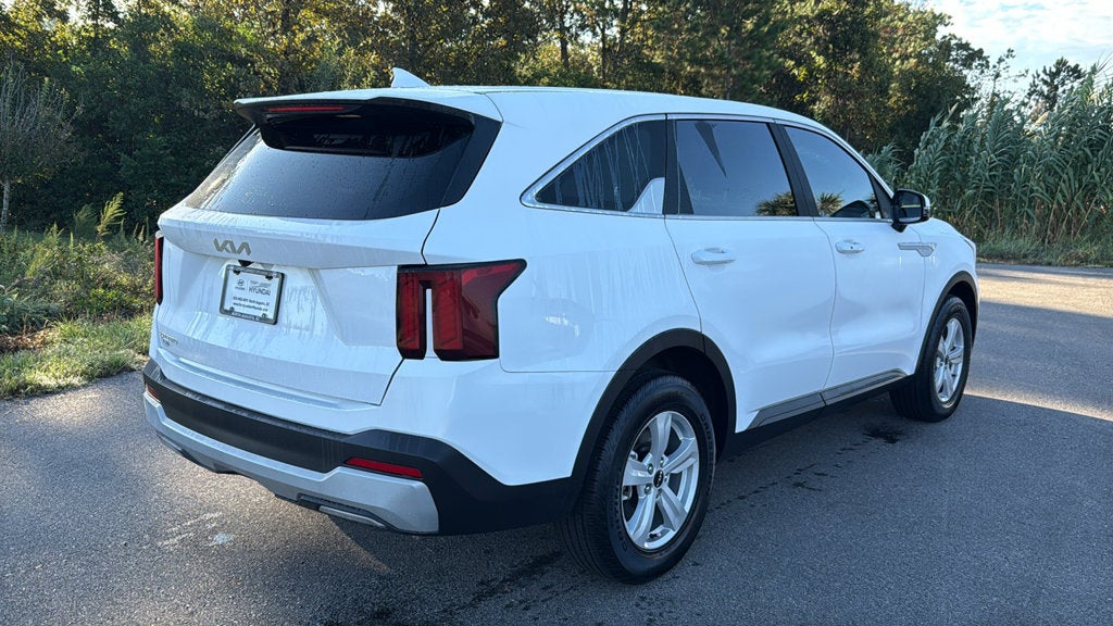 2026 Kia Sorento LX - Photo 7