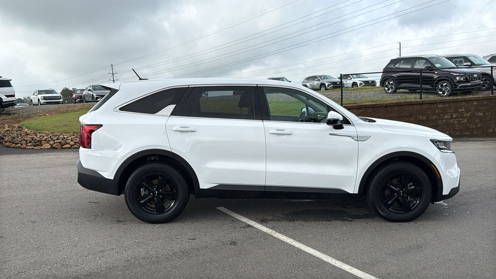 2023 Kia Sorento LX