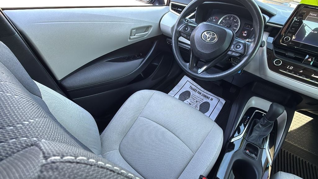 2022 Toyota Corolla LE