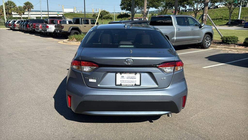 2022 Toyota Corolla LE