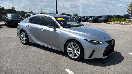 2023 Lexus IS 300
