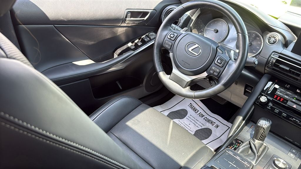 2023 Lexus IS 300