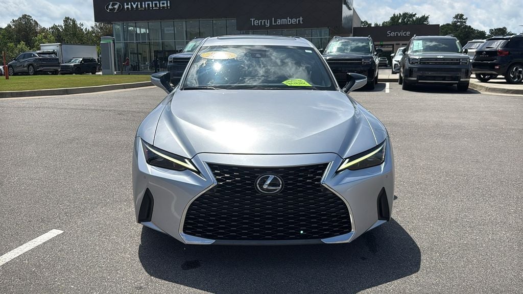 2023 Lexus IS 300
