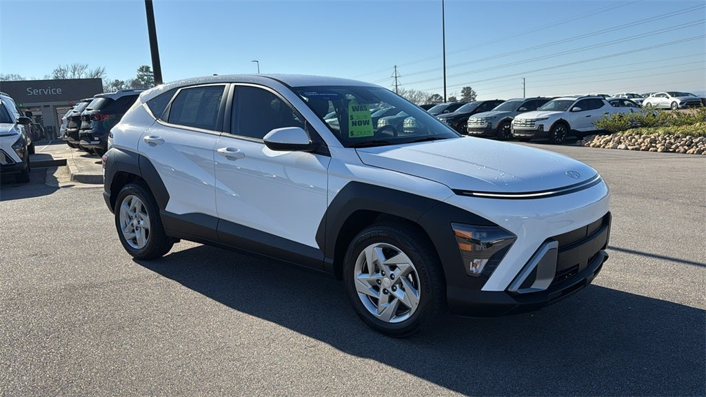 2026 Hyundai KONA SE