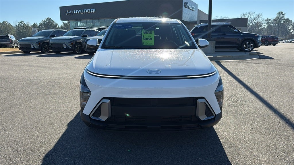 2026 Hyundai KONA SE