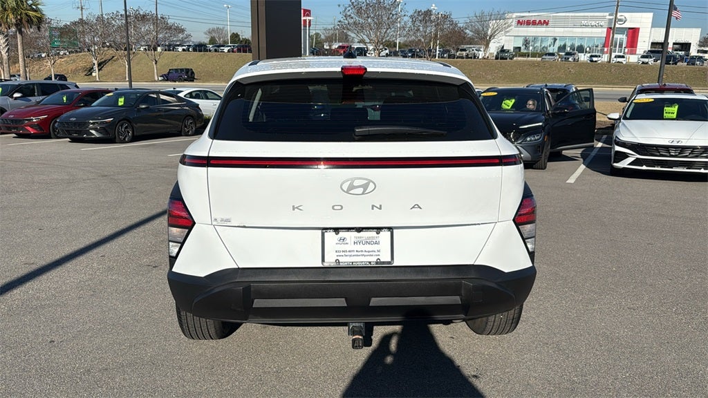 2026 Hyundai KONA SE
