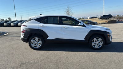 2026 Hyundai KONA SE