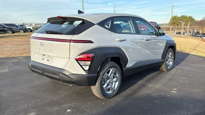 2026 Hyundai KONA SE FWD