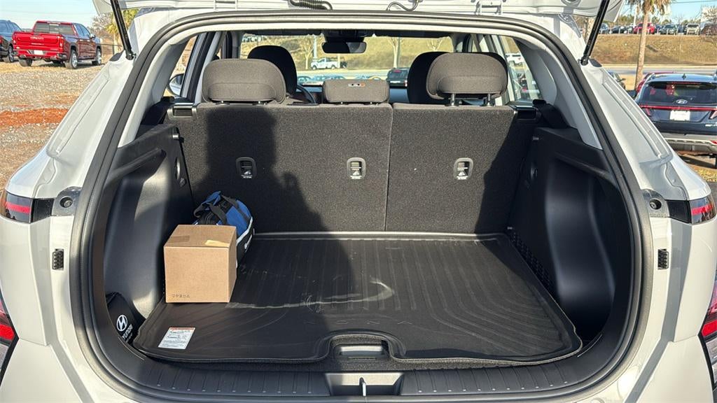 2026 Hyundai KONA SE FWD