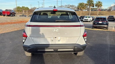 2026 Hyundai KONA SE FWD