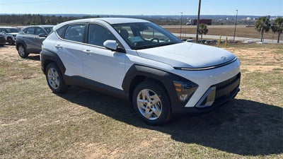 2026 Hyundai KONA SE FWD