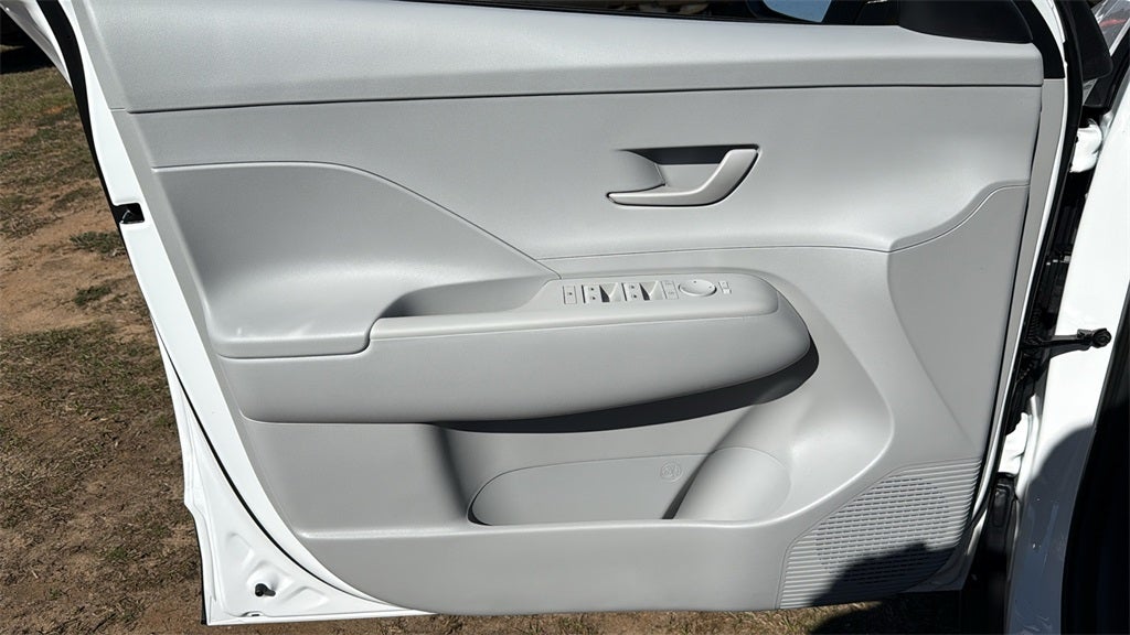 2026 Hyundai KONA SE FWD