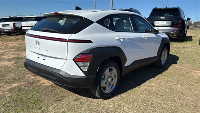 2026 Hyundai KONA SE FWD