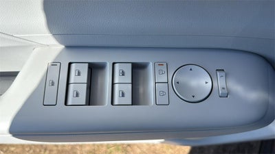 2026 Hyundai KONA SE FWD